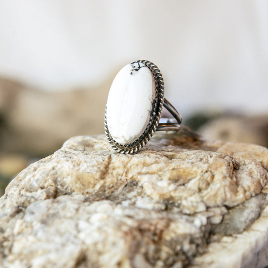 White Buffalo Turquoise Navajo Ring