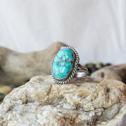 Raw Edged Kingman Turquoise Navajo Ring