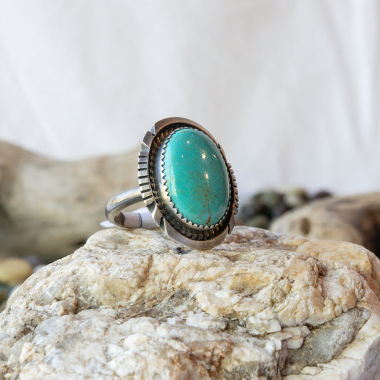 Kingman Turquoise Navajo Ring