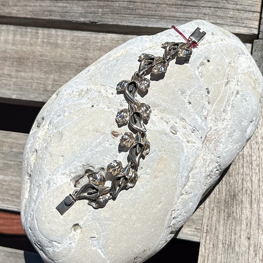 Lilly Bracelet