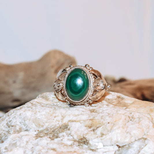 Malacite Flowers Ring