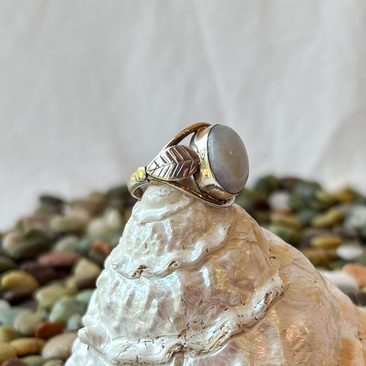 Lace and Leaves Ring
