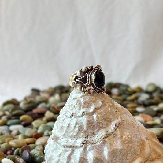 Pot of Onyx Ring