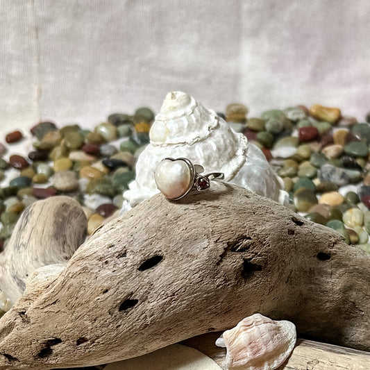 Pearl Heart Ring