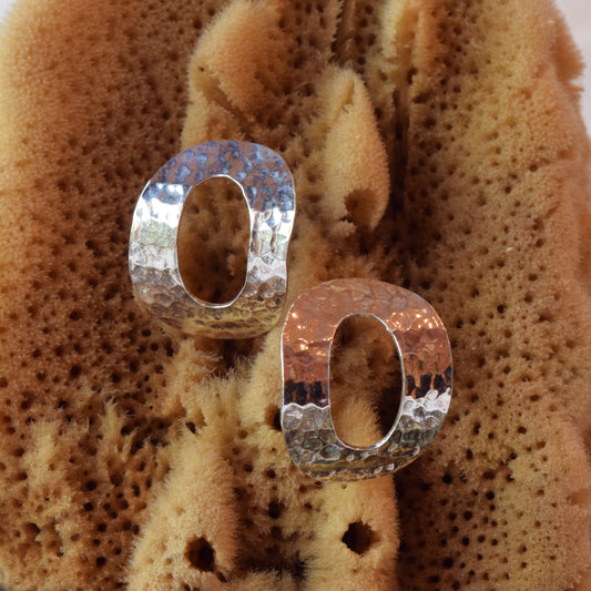 Hammered O Earrings