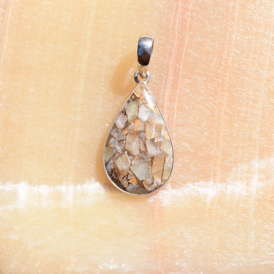 Golden Riverbed Pendant