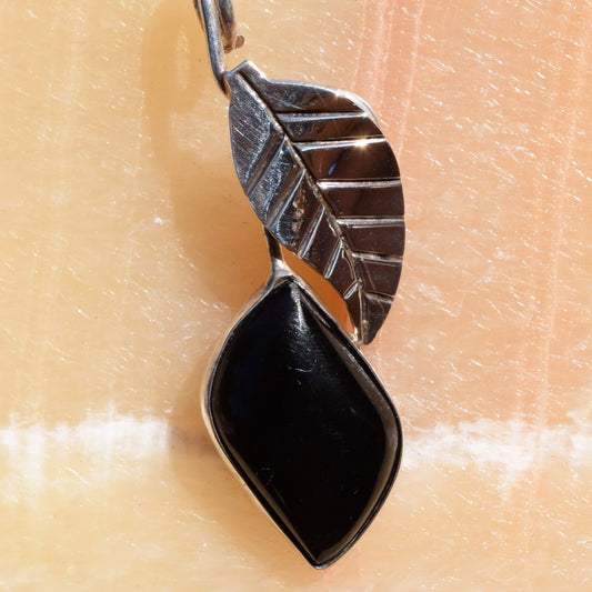 Black Leaf Pendant