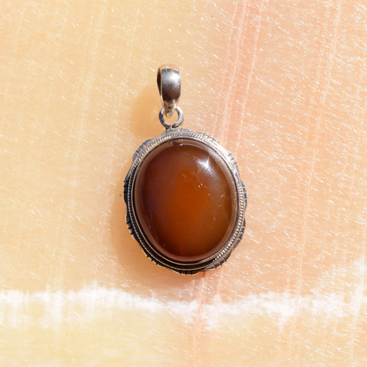 Glowing Brown Pendant