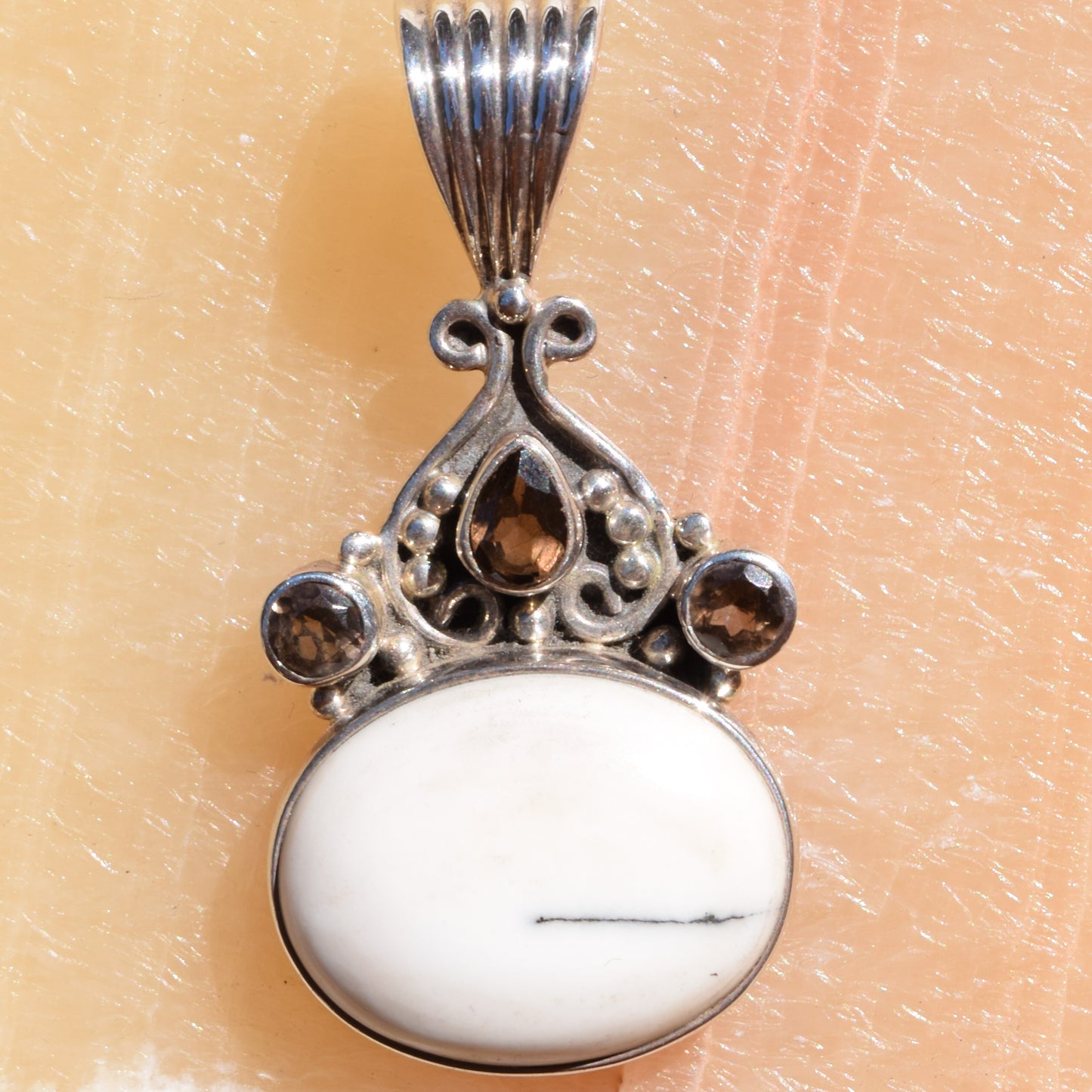 Ghost White Pendant